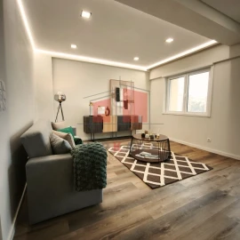 Apartamento T3 para Venda em Benfica