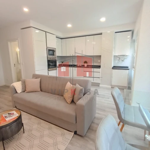 Apartamento T3 para Venda em Benfica Foto 4