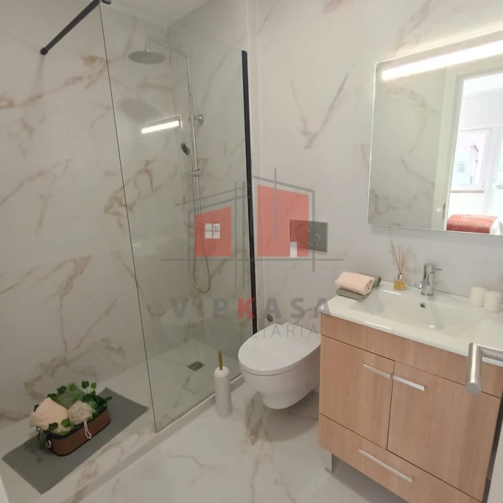 Apartamento T3 para Venda em Benfica Foto 9