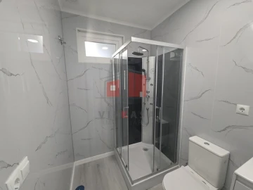 Apartamento T2 para Venda em Benfica
