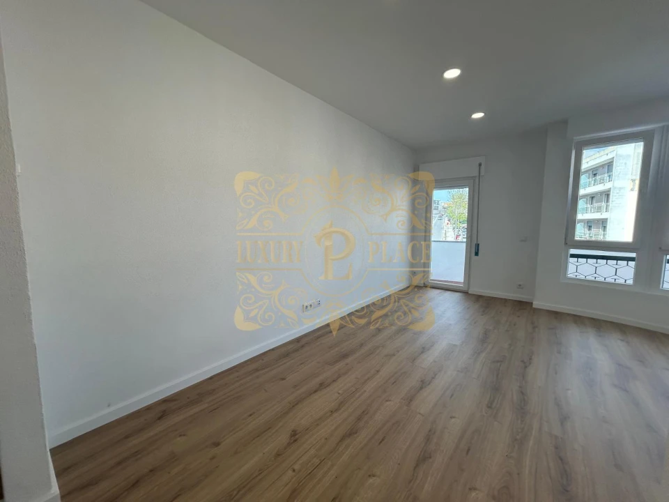 Apartamento T2 para Venda em Sesimbra (Castelo) Foto 4