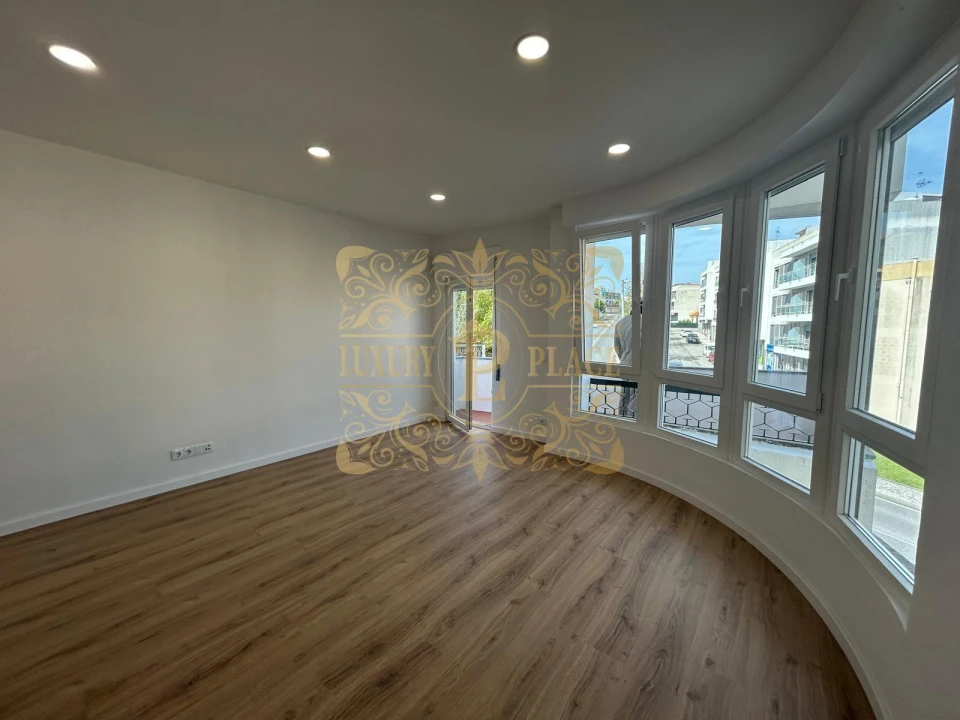 Apartamento T2 para Venda em Sesimbra (Castelo) Foto 12