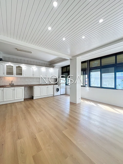 Apartamento T1 para Venda em Baixa da Banheira e Vale da Amoreira