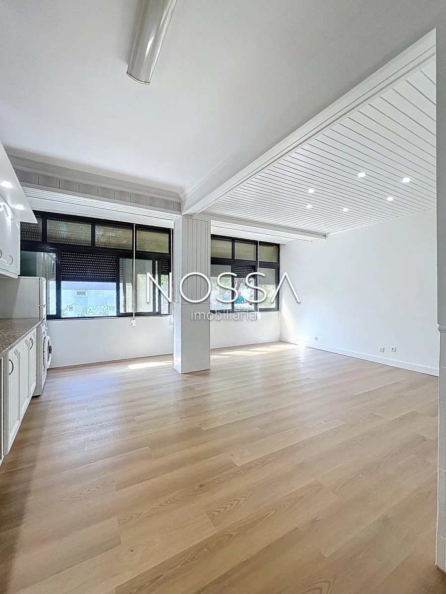 Apartamento T1 para Venda em Baixa da Banheira e Vale da Amoreira Foto 3