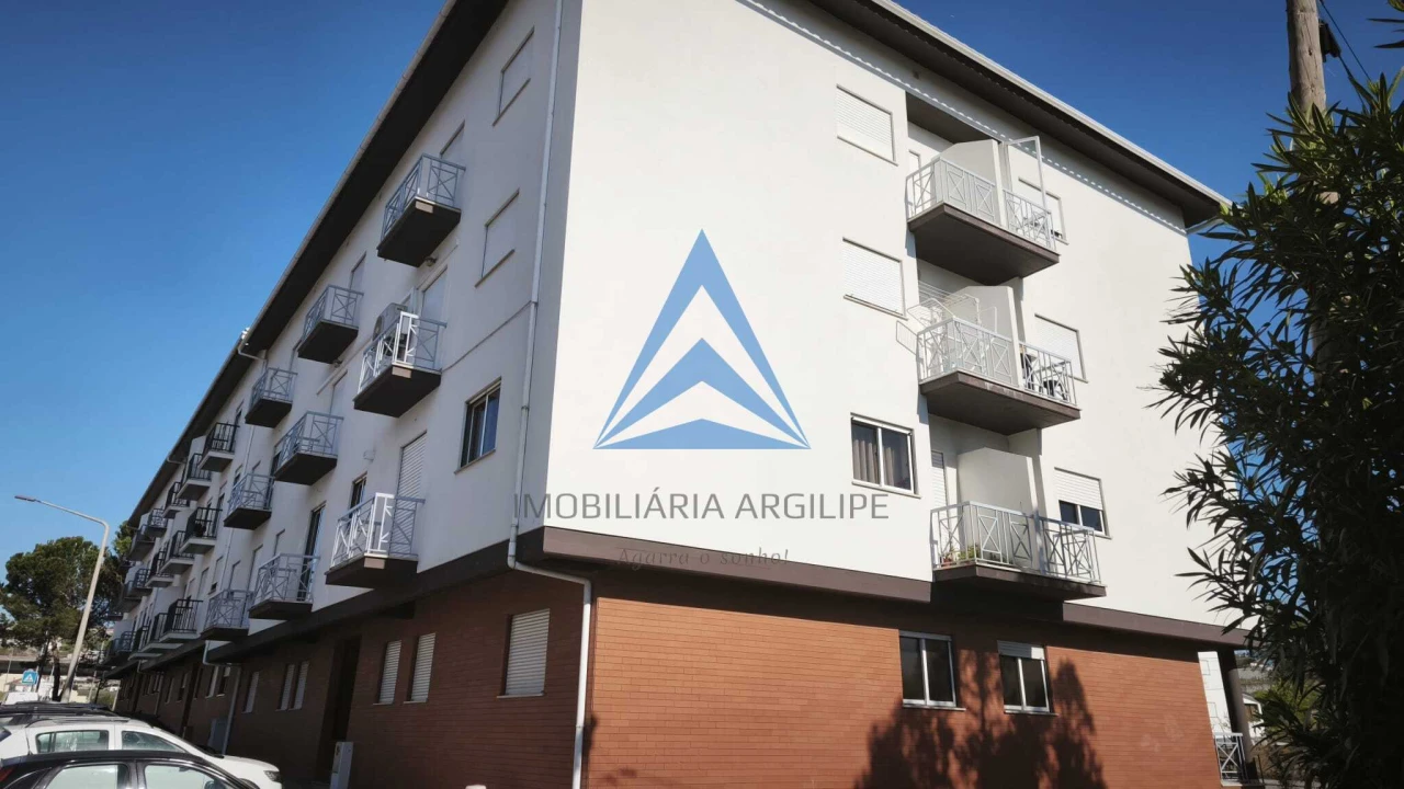 Apartamento T2 para Venda em Pombal Foto 18