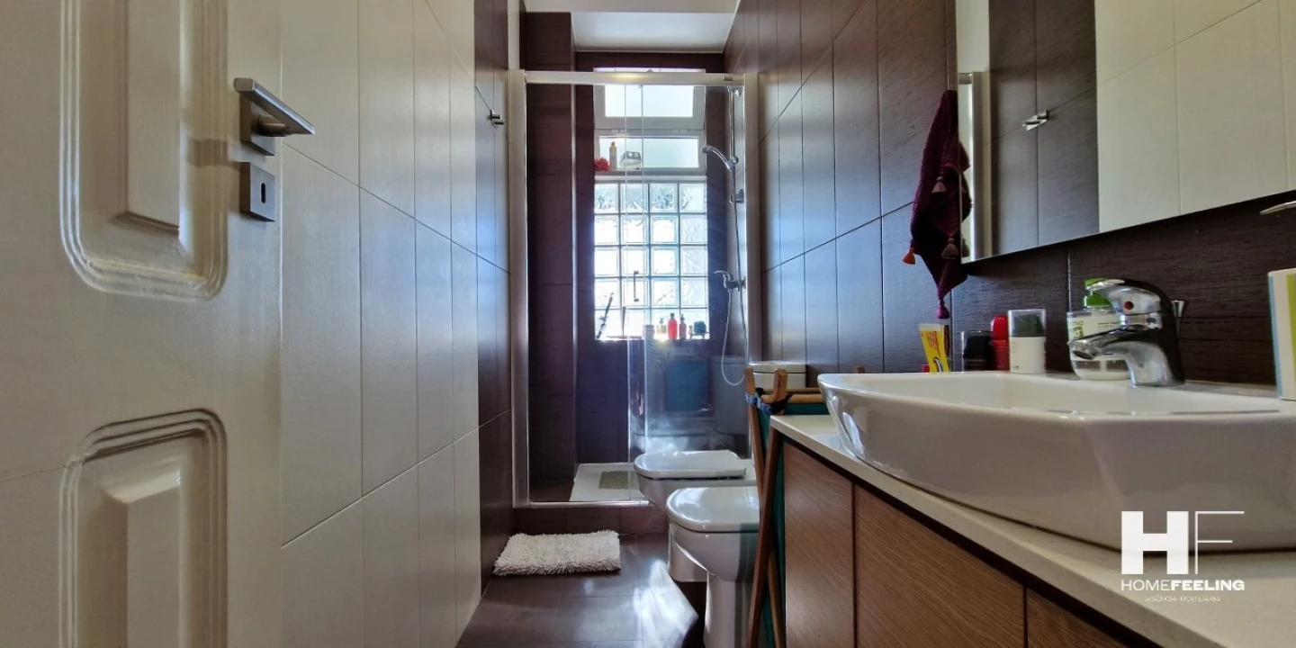 Apartamento T2 para Arrendamento em Arroios Foto 9