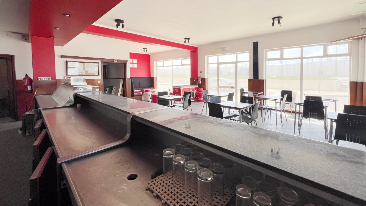 Loja para Venda em Vagos e Santo António Foto 3