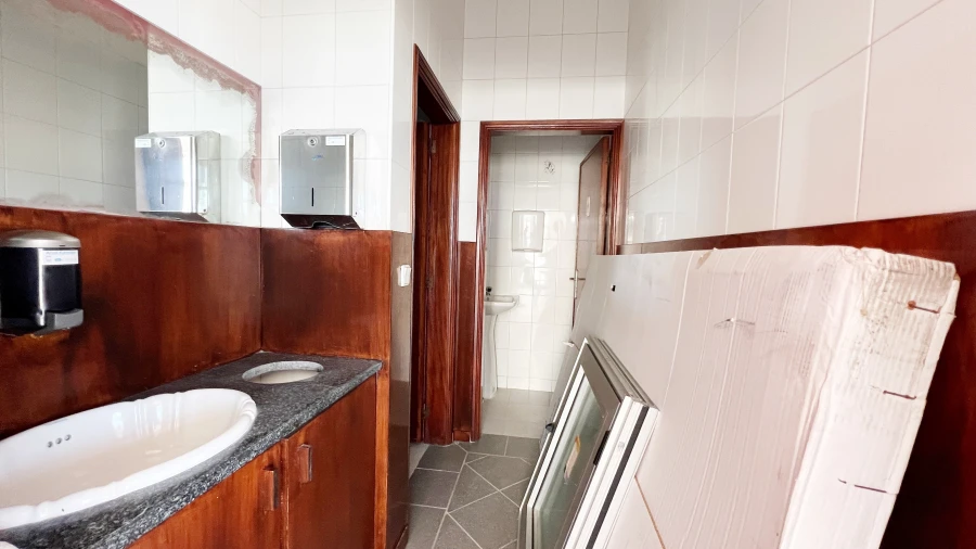 Loja para Venda em Vagos e Santo António Foto 8