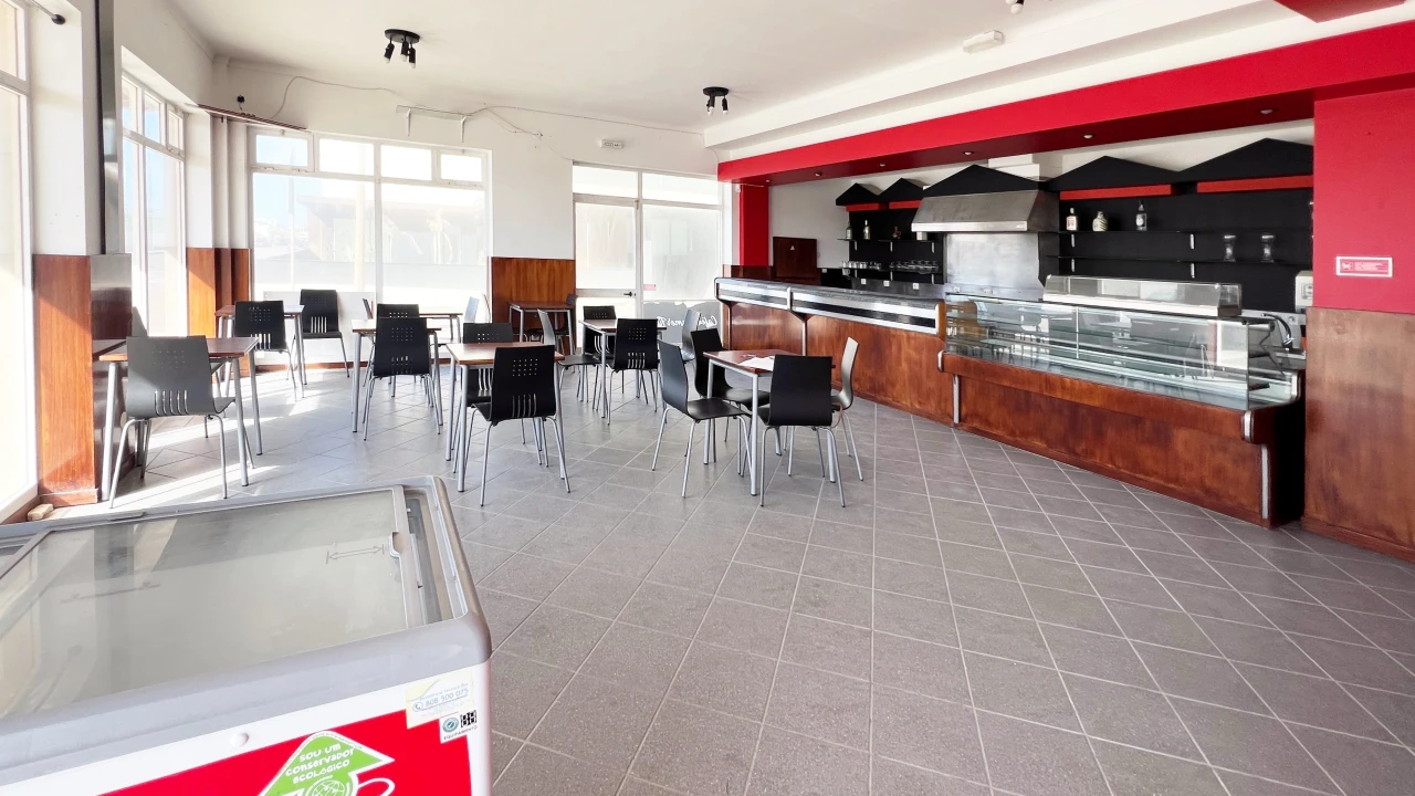 Loja para Venda em Vagos e Santo António Foto 1