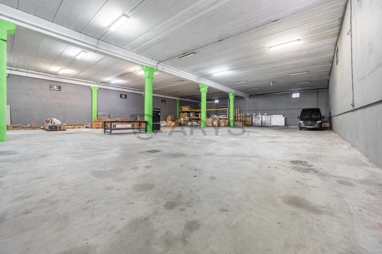 Armazém para Arrendamento em Celeirós, Aveleda e Vimieiro Foto 8