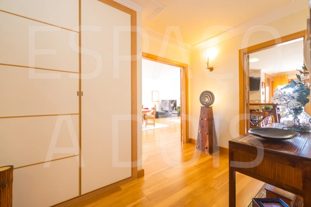 Apartamento T3 para Venda em Póvoa de Santa Iria e Forte da Casa Foto 19