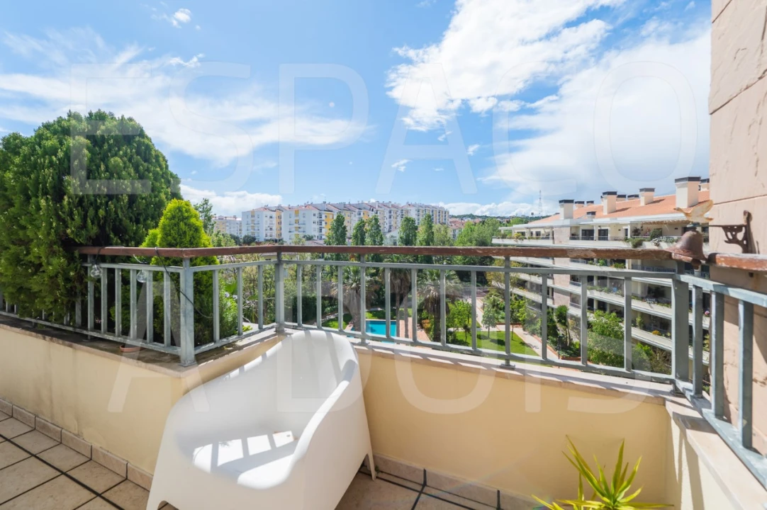 Apartamento T3 para Venda em Póvoa de Santa Iria e Forte da Casa Foto 46