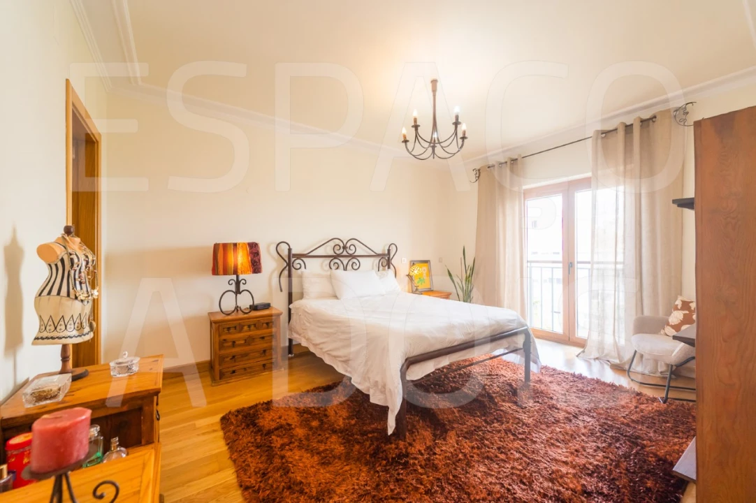 Apartamento T3 para Venda em Póvoa de Santa Iria e Forte da Casa Foto 56