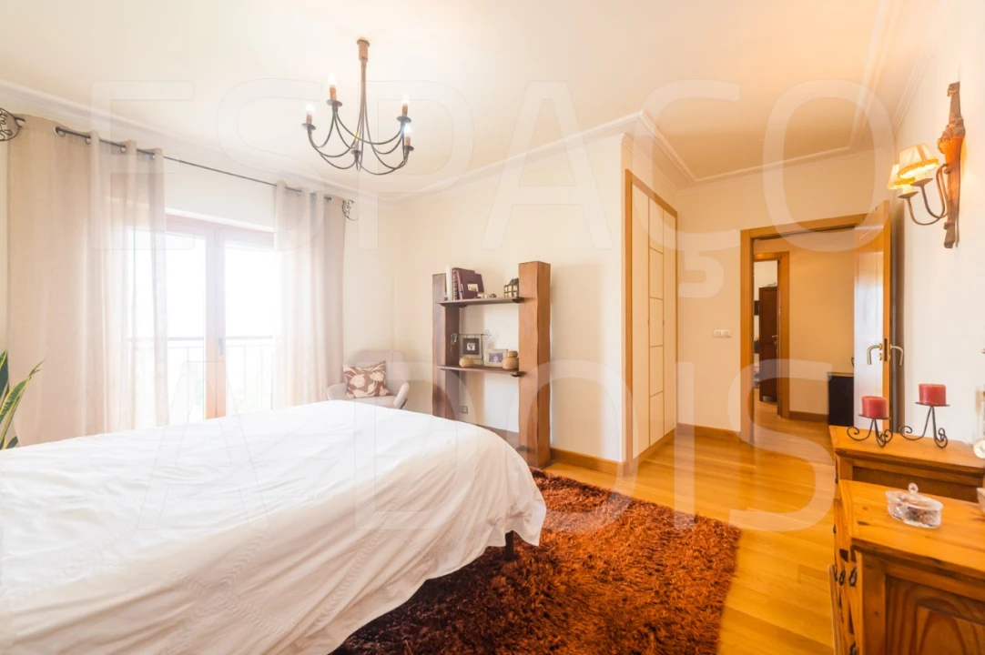 Apartamento T3 para Venda em Póvoa de Santa Iria e Forte da Casa Foto 63