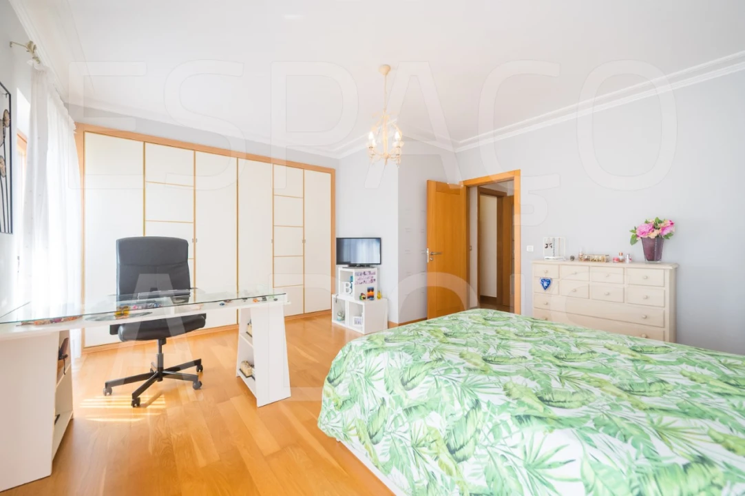 Apartamento T3 para Venda em Póvoa de Santa Iria e Forte da Casa Foto 70