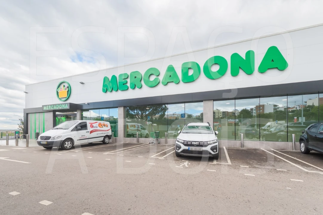 Apartamento T3 para Venda em Póvoa de Santa Iria e Forte da Casa Foto 101