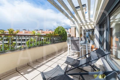 Apartamento T3 para Venda em Póvoa de Santa Iria e Forte da Casa