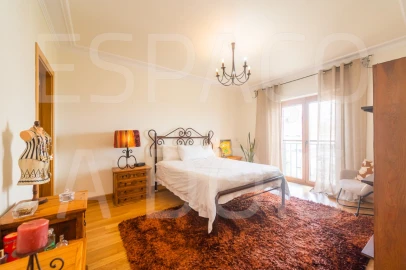 Apartamento T3 para Venda em Póvoa de Santa Iria e Forte da Casa