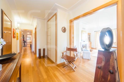 Apartamento T3 para Venda em Póvoa de Santa Iria e Forte da Casa