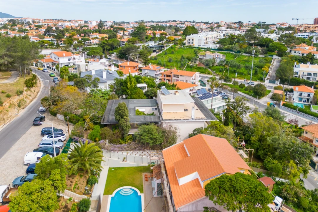 Moradia T9 para Venda em Cascais e Estoril Foto 9