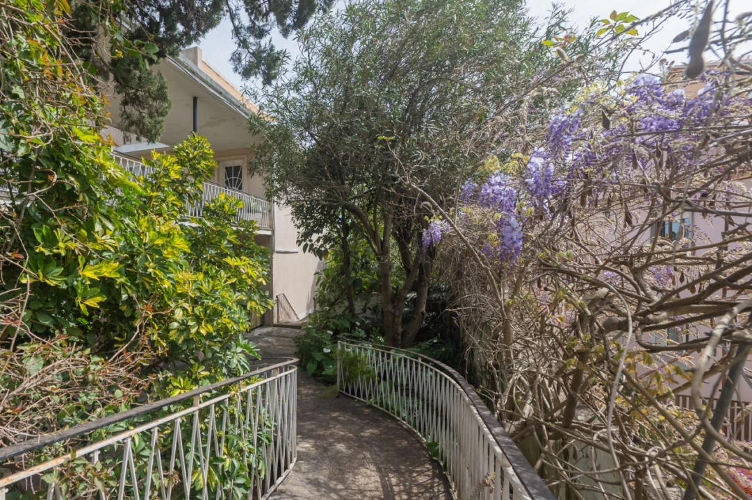 Moradia T9 para Venda em Cascais e Estoril Foto 21