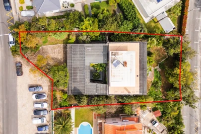 Moradia T9 para Venda em Cascais e Estoril