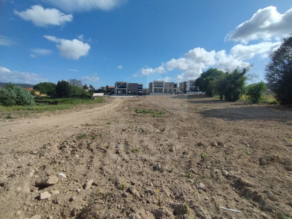 Terreno para Venda em Barcelos, V.Boa, V.Frescainha Foto 3