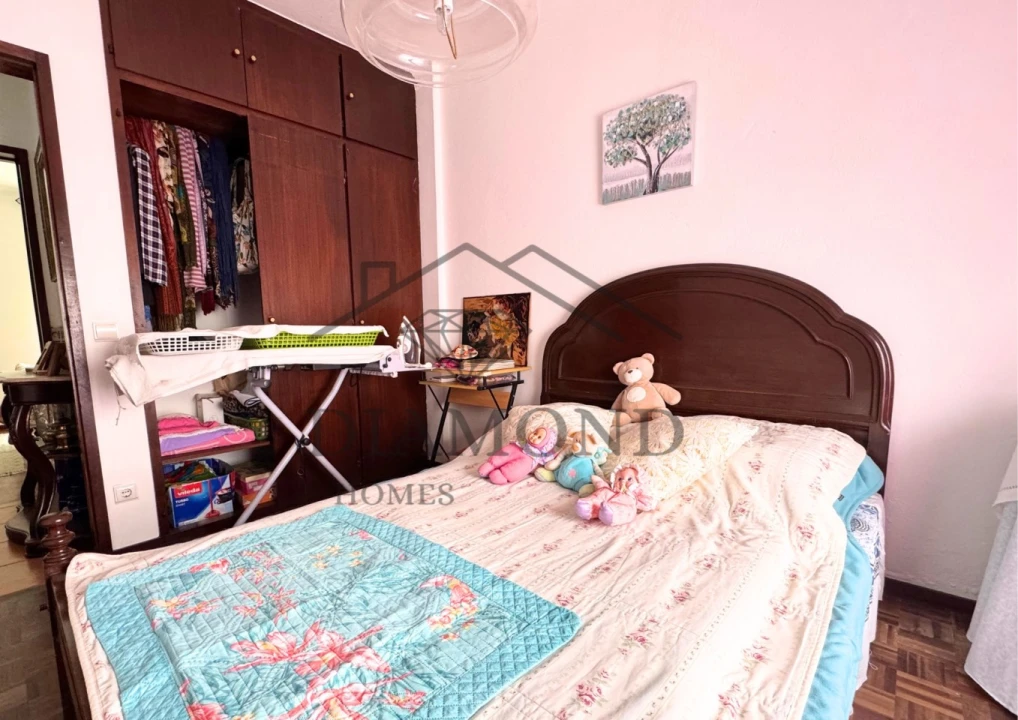 Apartamento T2 para Venda em Almeirim Foto 5