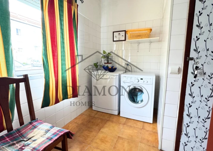Apartamento T2 para Venda em Almeirim Foto 2
