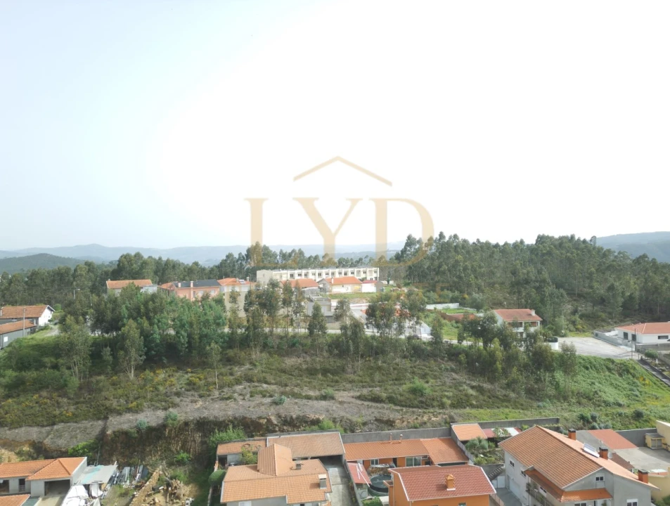 Terreno para Venda em Canedo, Vale e Vila Maior Foto 9