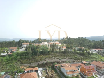 Terreno para Venda em Canedo, Vale e Vila Maior