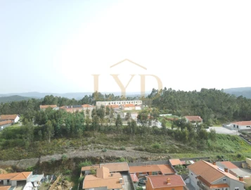 Terreno para Venda em Canedo, Vale e Vila Maior