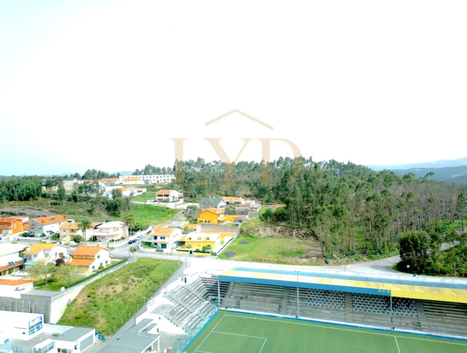 Terreno para Venda em Canedo, Vale e Vila Maior Foto 3