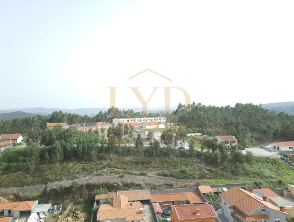 Terreno para Venda em Canedo, Vale e Vila Maior Foto 9