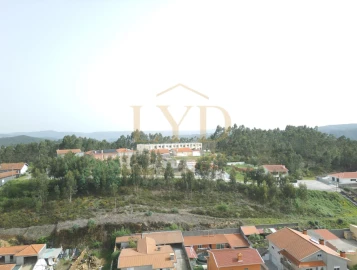 Terreno para Venda em Canedo, Vale e Vila Maior