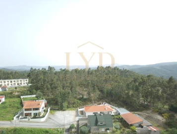 Terreno para Venda em Canedo, Vale e Vila Maior