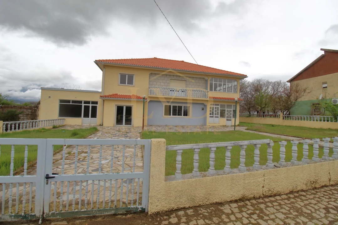 Moradia T3 para Venda em São João da Corveira Foto 12