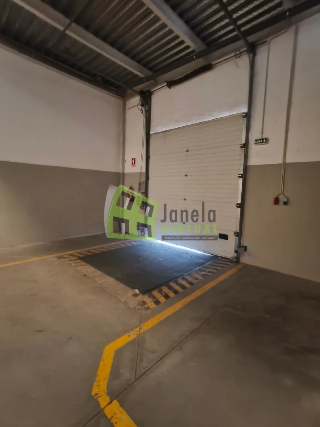 Armazém para Arrendamento em Alenquer (Santo Estêvão e Triana) Foto 13