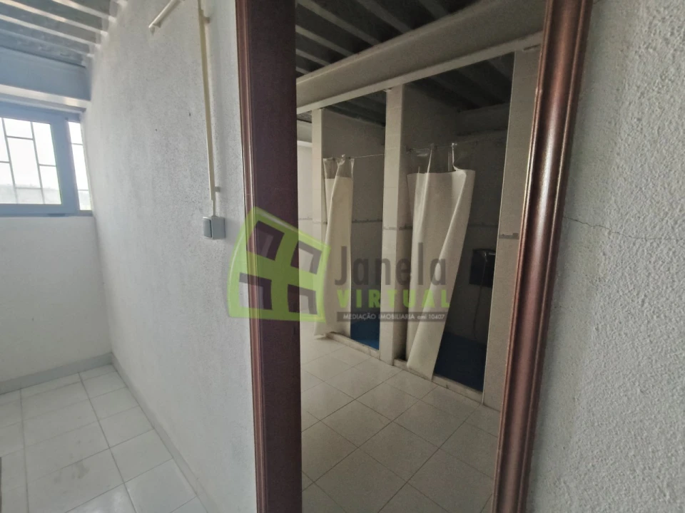 Armazém para Arrendamento em Alenquer (Santo Estêvão e Triana) Foto 7