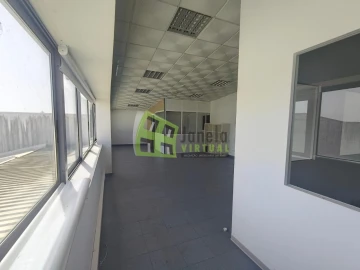 Armazém para Arrendamento em Alenquer (Santo Estêvão e Triana)