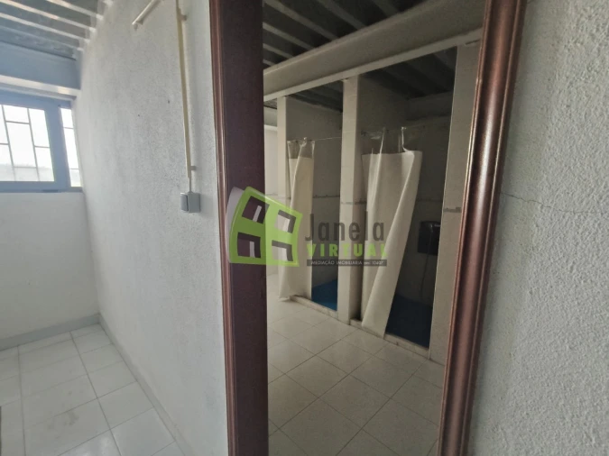 Armazém para Arrendamento em Alenquer (Santo Estêvão e Triana) Foto 7