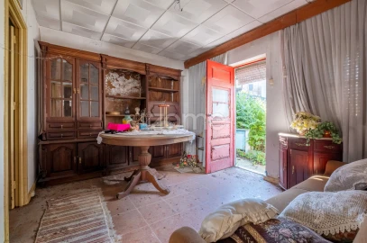 Moradia T3 para Venda em Pedrouços