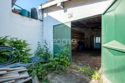 Moradia T3 para Venda em Pedrouços