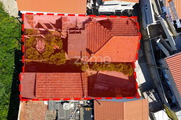 Moradia T3 para Venda em Pedrouços Foto 3