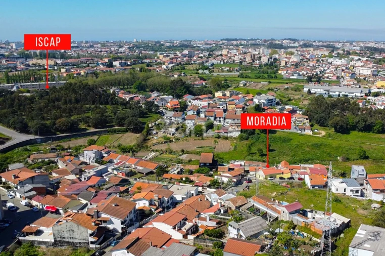 Moradia T3 para Venda em Pedrouços Foto 29