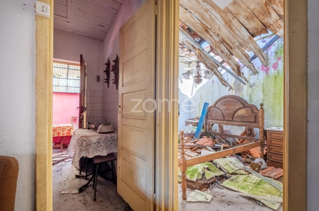 Moradia T3 para Venda em Pedrouços Foto 13