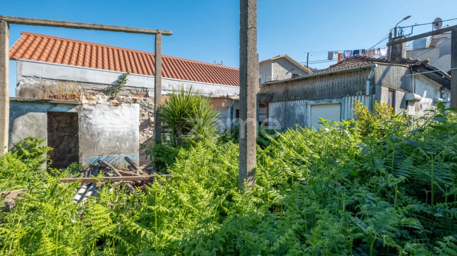 Moradia T3 para Venda em Pedrouços