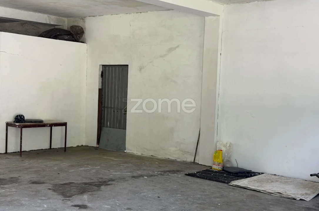 Terreno Comércio / Armazém para Arrendamento em Celeirós, Aveleda e Vimieiro Foto 10