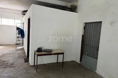 Terreno Comércio / Armazém para Arrendamento em Celeirós, Aveleda e Vimieiro