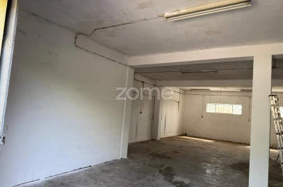 Terreno Comércio / Armazém para Arrendamento em Celeirós, Aveleda e Vimieiro